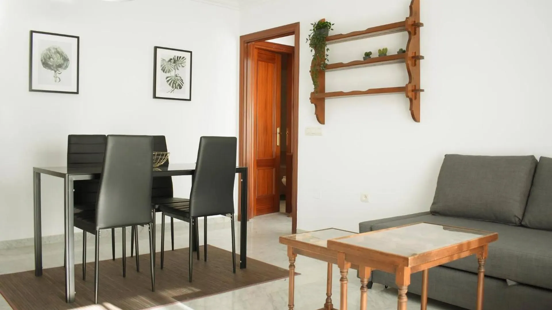 Apartamento Magnífico ático frente al mar en Ricón de la Victoria Rincón de la Victoria 0*,  España